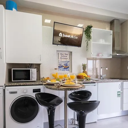 Host Wise - Modern Flats With Stunning Terrace Or Balcony - Location * Porto