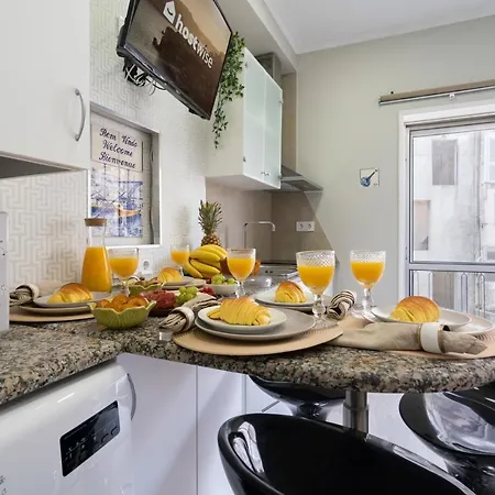 Apartment Host Wise - Modern Flats With Stunning Terrace Or Balcony - Location