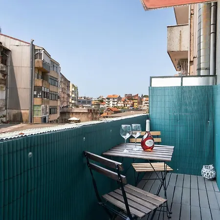 Host Wise - Modern Flats With Stunning Terrace Or Balcony - Location Apartment Porto